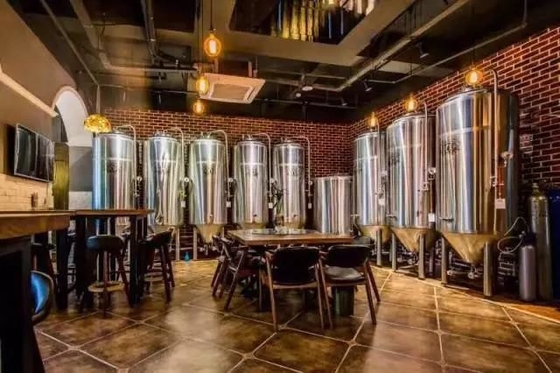 3 barriles 5 barriles que elaboran la cerveza comercial del sistema que hace la cervecería del equipo 7Bbl