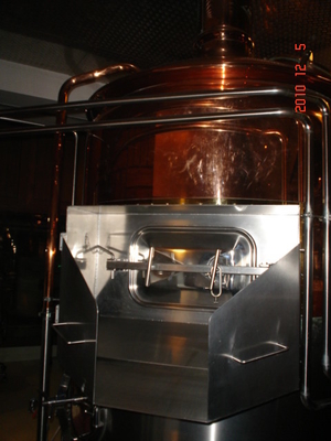 Equipo de cobre de la elaboración de la cerveza del vapor semi auto, máquina del Microbrewery 500L