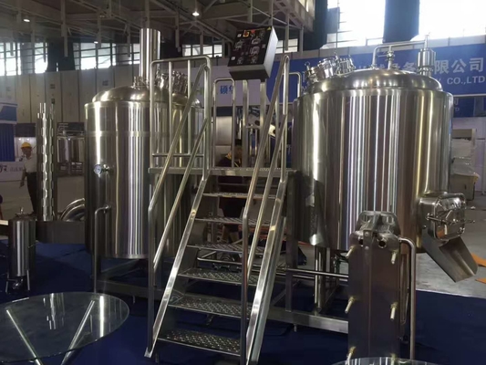 Sistema del control semi automático del equipo de la elaboración de la cerveza del gran escala 7Bbl del SUS 304