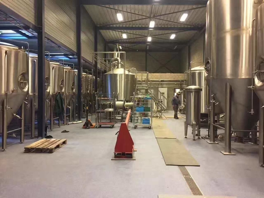 equipo de Mannufacturing de la cerveza del equipo de la fermentación de la cerveza 1000l para la planta de la cerveza