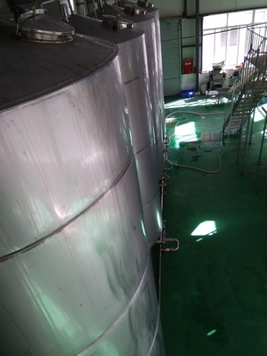 Calefacción de vapor del equipo de la elaboración de la cerveza del gran escala del acero inoxidable 50L 100L 200L 500L