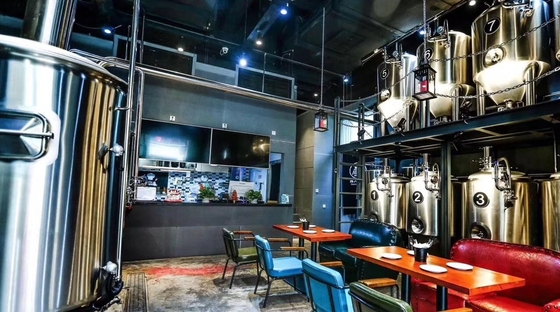Pequeña máquina semi automática del Microbrewery 500L para Brewpub o el restaurante