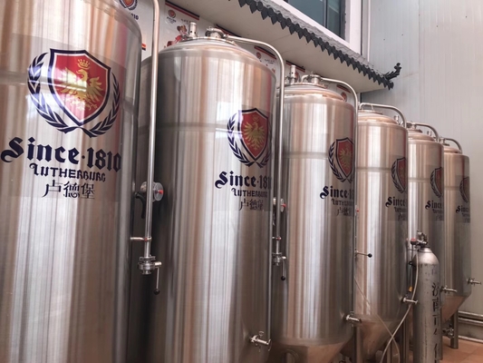 Pequeña máquina semi automática del Microbrewery 500L para Brewpub o el restaurante