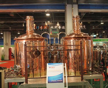 Calefacción de vapor de cobre del equipo de la elaboración de la cerveza del restaurante buques de 1000L 2 o 3