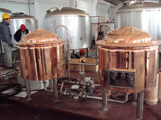 Cervecería de cobre roja automática de la pequeña escala del equipo de la elaboración de la cerveza para el proyecto del Pub