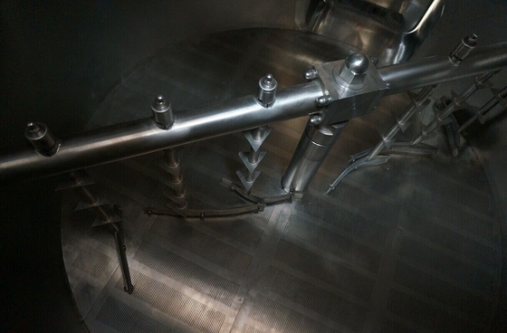 Cerveza brillante semi auto del acero inoxidable del tanque de la cerveza que elabora la calefacción de vapor del sistema