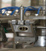 Cadena de producción eléctrica de la cervecería velocidad ajustable con el panel de control del PLC