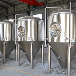 El PLC controla la cerveza profesional del equipo que elabora 1000L a casa que elabora el sistema