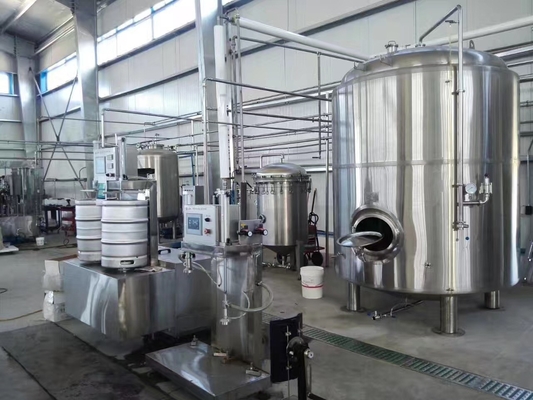 talla media 380V o 220V del equipo del Microbrewery de 3bbl 5Bbl 7Bbl 10Bbl modificado para requisitos particulares