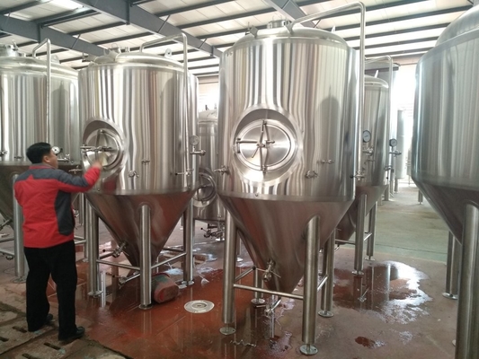 Cerveza cónica cónica del sistema del depósito de fermentación que elabora que elabora el equipo