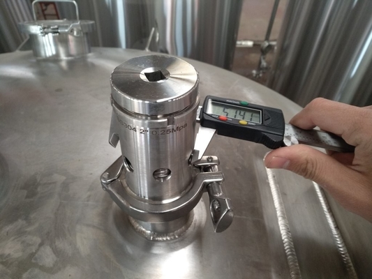Cerveza cónica cónica del sistema del depósito de fermentación que elabora que elabora el equipo