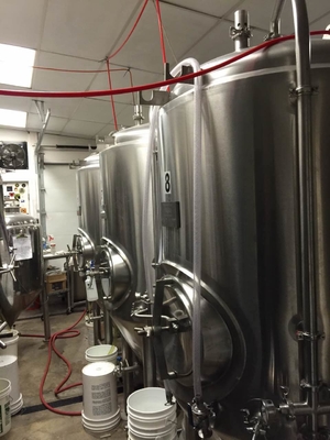 material comercial del equipo SS304 del Microbrewery de la cervecería de 10bbl 15bbl 20bbl para la producción de la cerveza