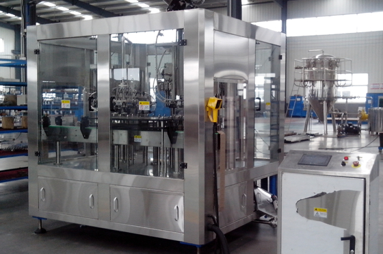 Equipo embotellador industrial máquina de relleno y que capsula de Monoblock del Sus 304