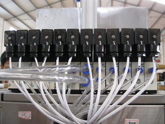 Tipo conducido eléctrico neumático de la lavadora del barrilete de cerveza de la pantalla táctil de 2 cabezas