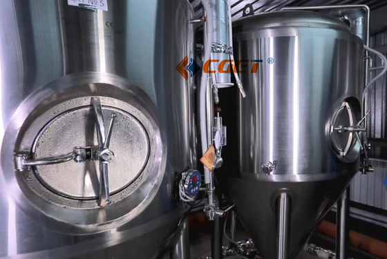 Cerveza del arte del SUS 304 que elabora el equipo 2000L que elabora el sistema con el CE del ISO certificado