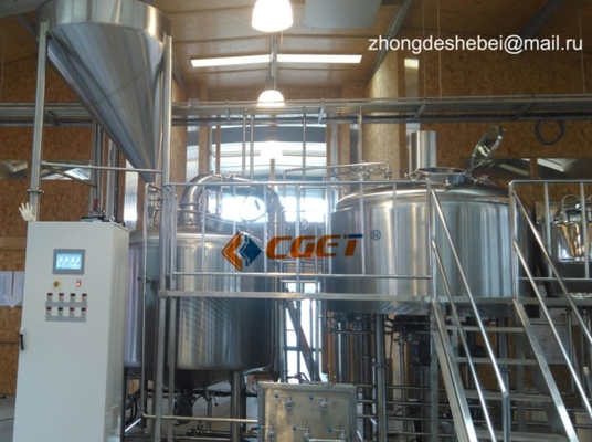 equipo de la elaboración de la cerveza del gran escala 3000L 304 bombas sanitarias